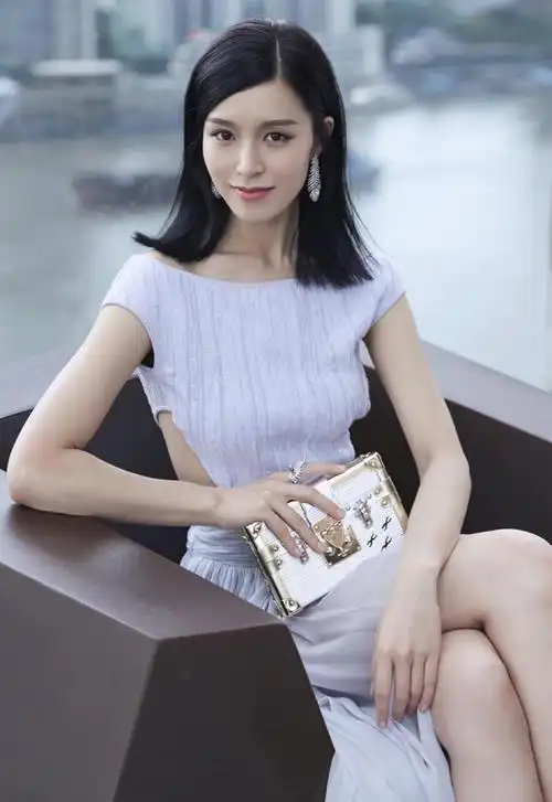 香港演员文咏珊janiceman