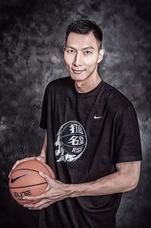 易建联打出名堂