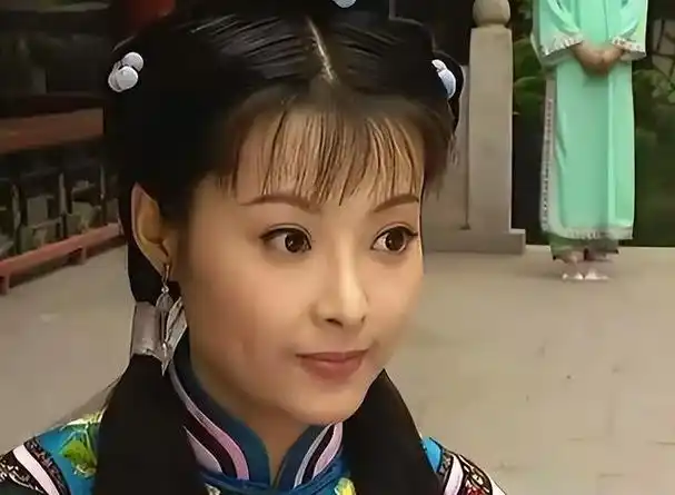 电视剧《铁齿铜牙纪晓岚》中的女主角杜小月是袁立的代表作之一,但