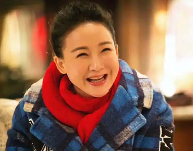 近日,影片曝光了周冬雨,梁静,买红妹,张歆艺四位当红女星的颠覆性剧照