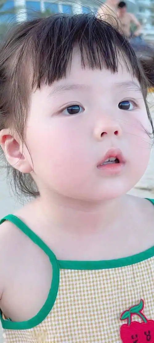 治愈系可爱萌娃壁纸