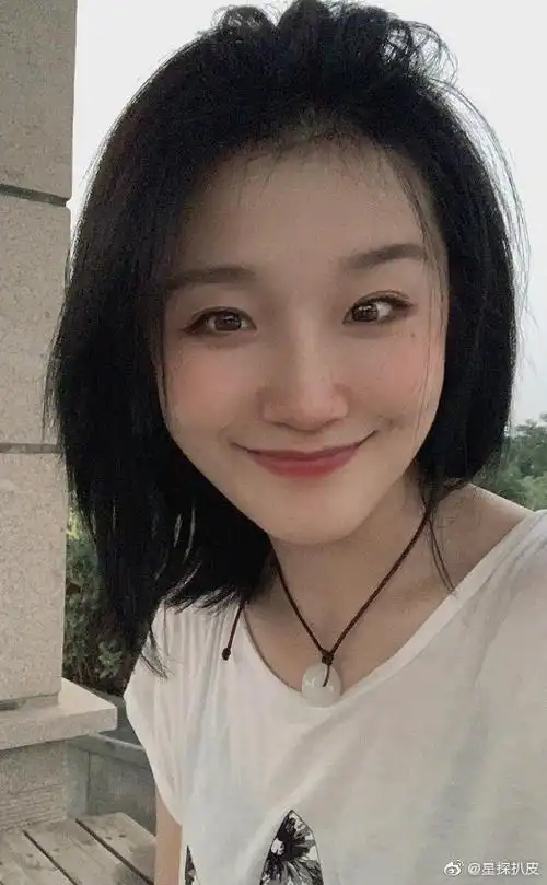 快乐星球莲蓉包当老师了