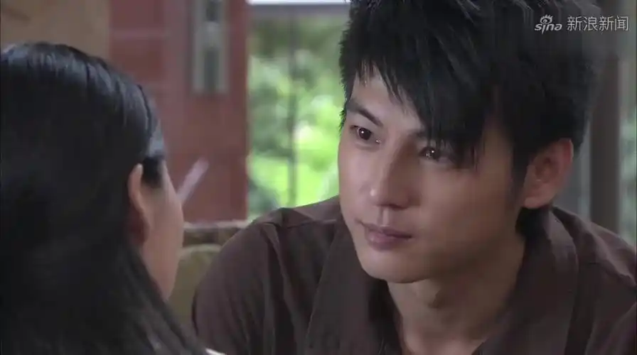 带泪梨花:小伙背后还有更大的毒枭!