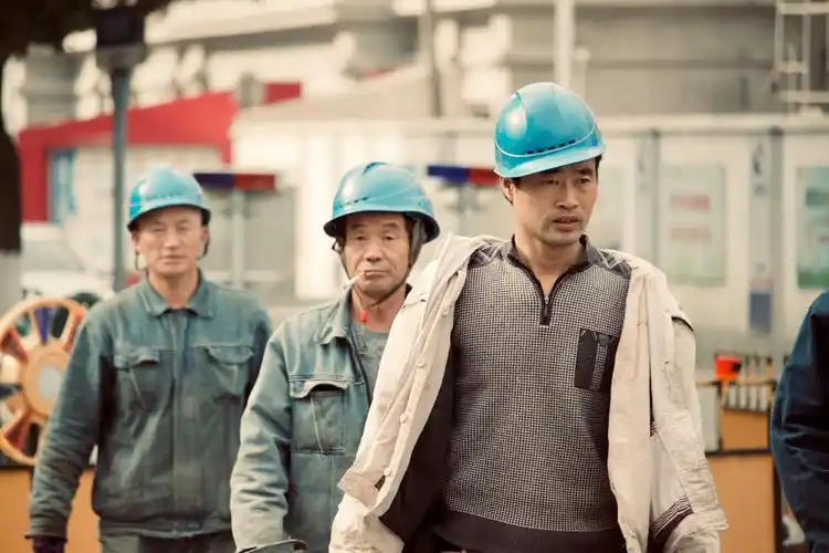 养家的男人最辛苦