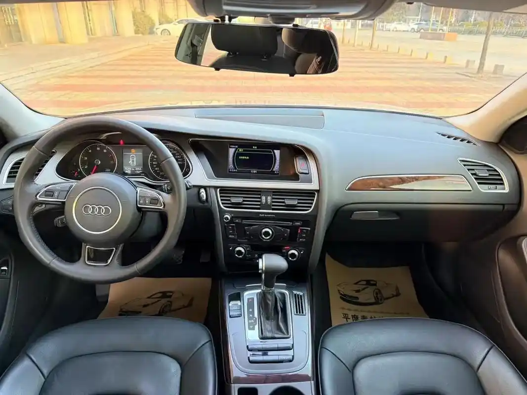 新到15年上牌奥迪a4l,15款高功35tfsi自动高配舒适
