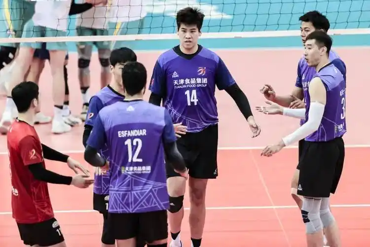 连续挽救四局点 天津食品集团男排收获三连胜_比赛_四川男排_四川队