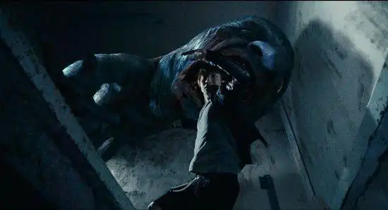 青鬼电影版公开吃人截图