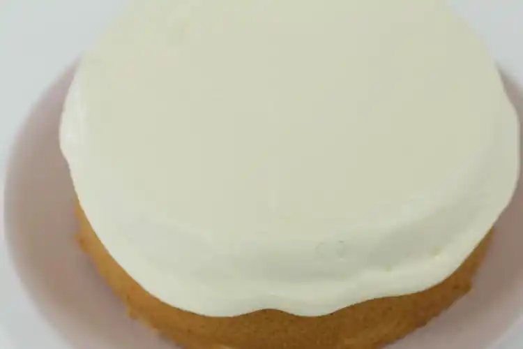 原创火遍ins的草莓雪崩蛋糕,少女心满满,一学就会!