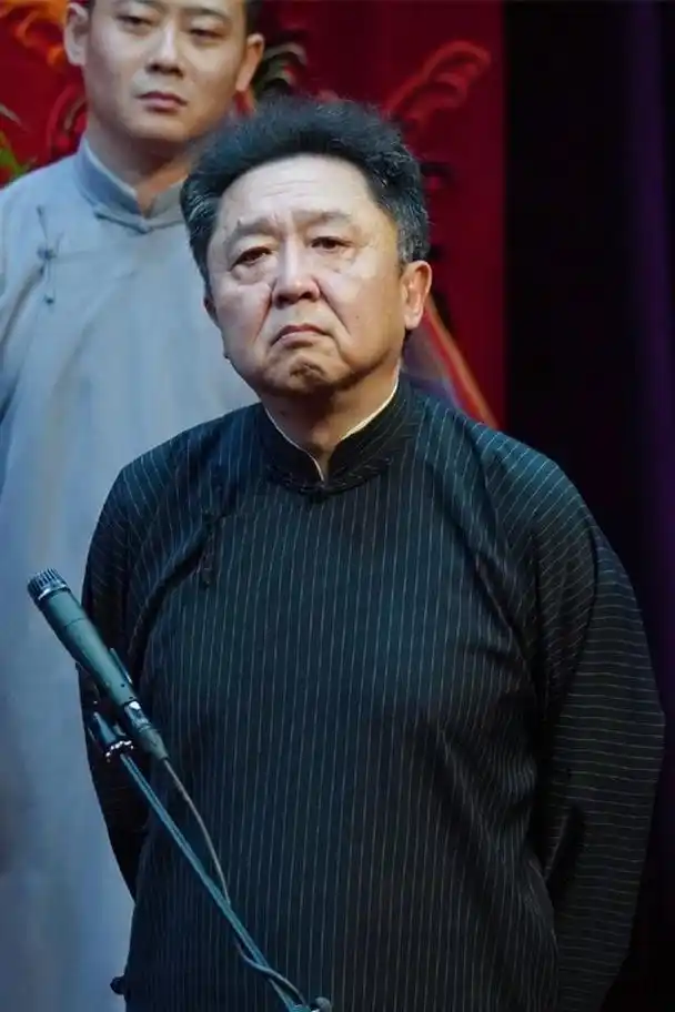 德云社于谦老师发文在线为新书做宣传还是大爷活得明白