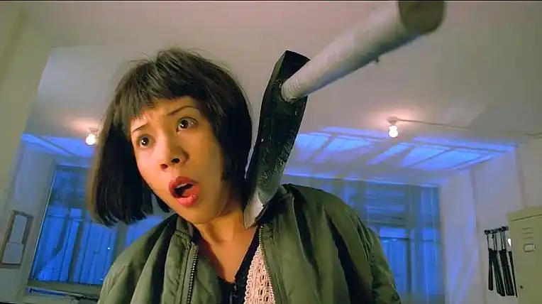 回魂夜:星爷莫文蔚争吵,想不到星爷竟大打出手,一斧子劈过去