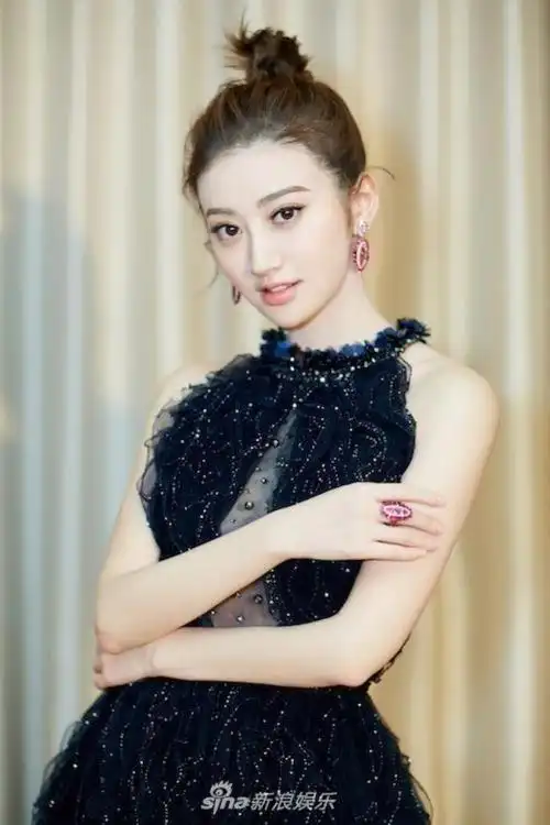 景甜的原名是什么