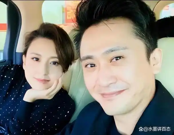 央视主持人杨帆娶平凡妻子今42岁成人生赢家家庭幸福美满