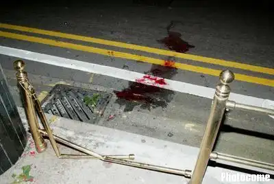 张国荣死亡之谜下降头?从24楼跳下有多惨