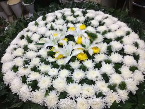 祭天堂里的父母