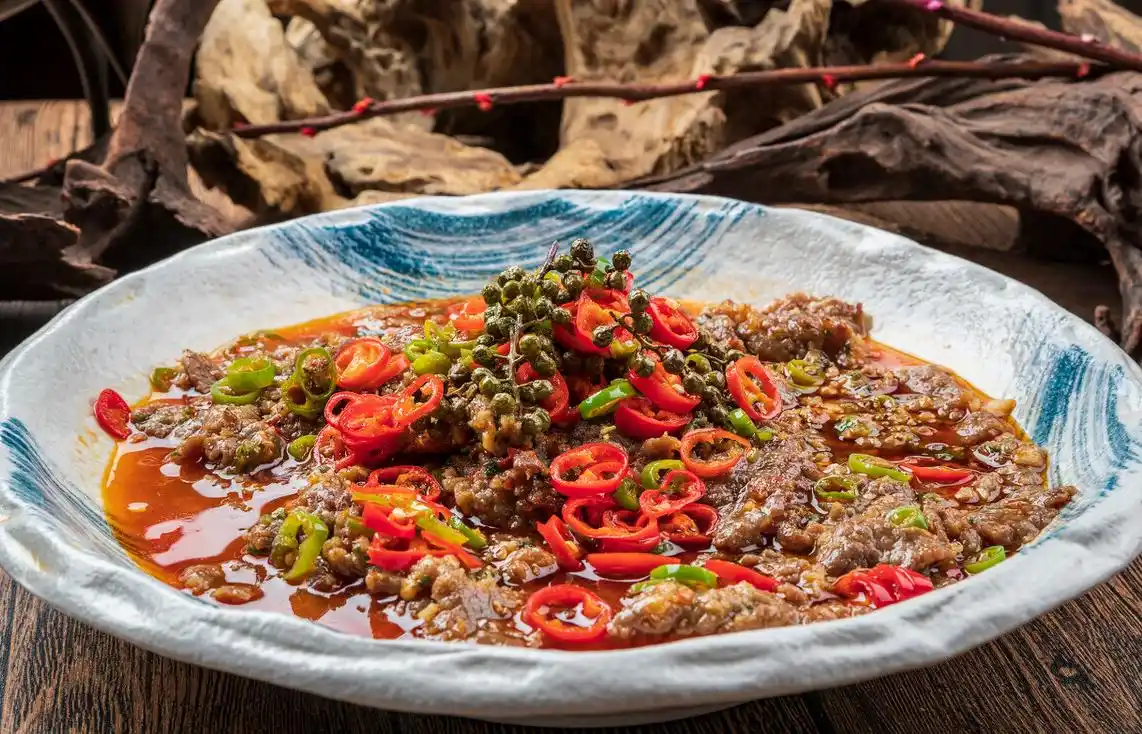 藤椒水煮牛肉吃过就会对它念念不忘学会它逢年过节在家做大餐