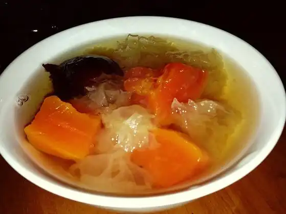 银耳木瓜汤