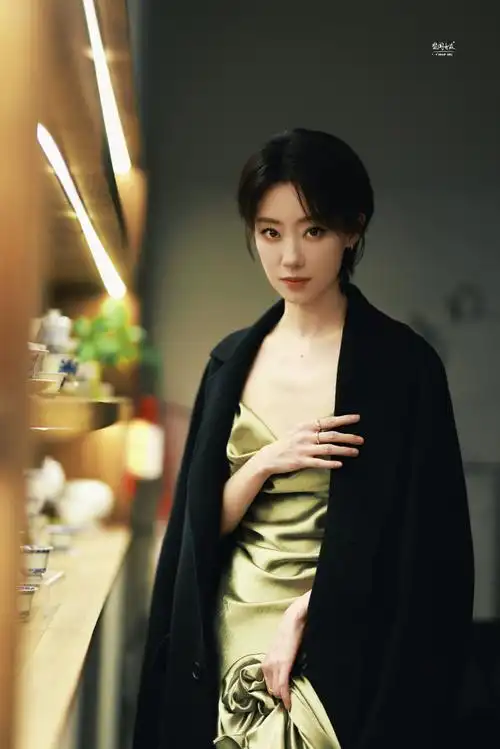 资生堂品牌时光琉璃代言人张小斐