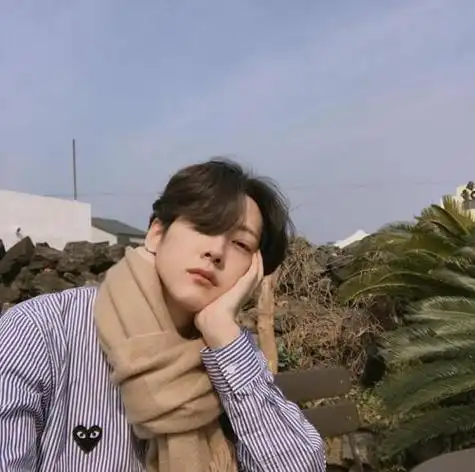 高清男正脸头像干净气质 男生头像图片大全 -【爱个性】