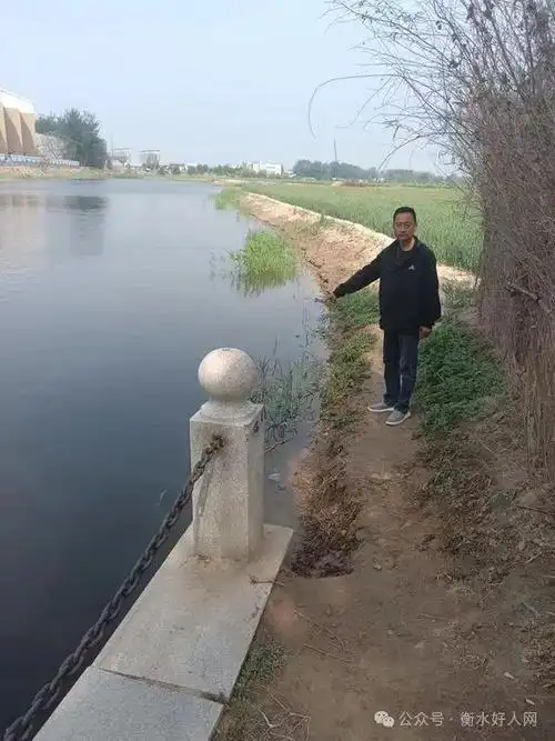 景县好人网爱心志愿者王亮勇救落水儿童