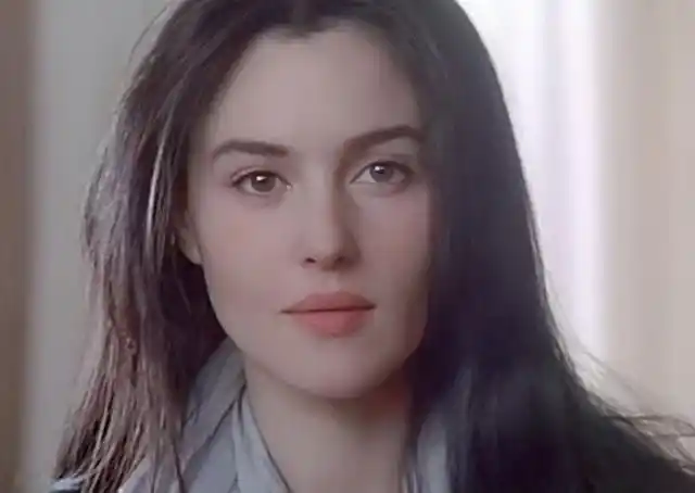 盘点好莱坞10大性感尤物斯嘉丽排第十玛丽莲梦露不是第一