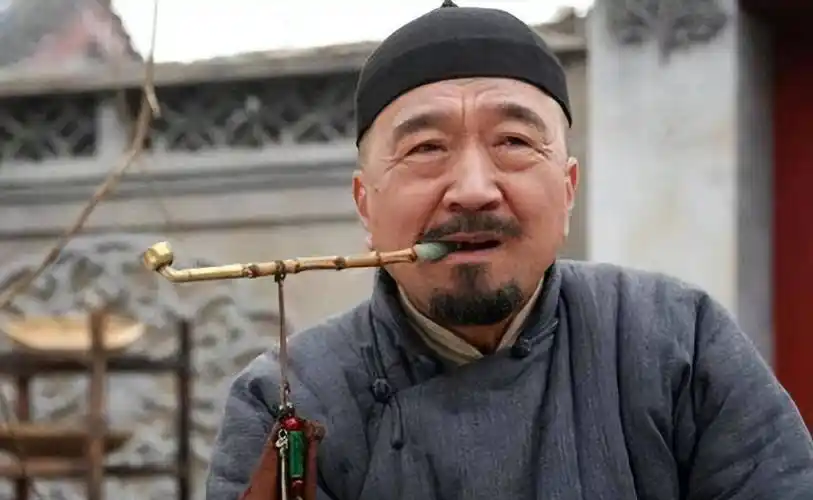 "夫妻本是同林鸟",但抱歉,这一次邓婕也救不了张国立_罗秀春_父母