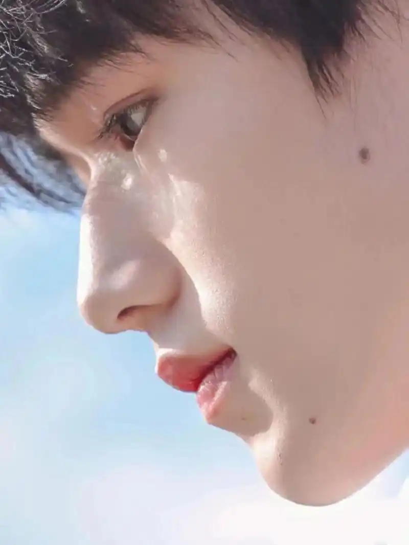 宋亚轩绝美壁纸