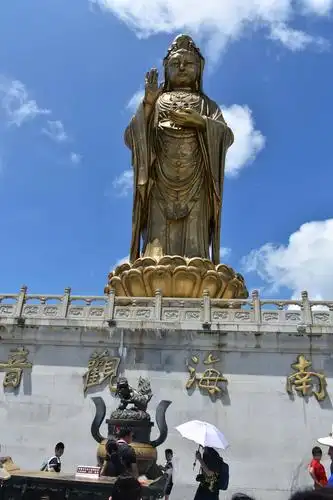 俺给他取名"海滨布达拉宫"哈哈哈