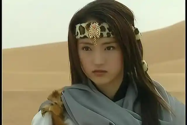 重温《雪花女神龙》,剧情真是中二满满,但欧阳明月真是翩翩公子