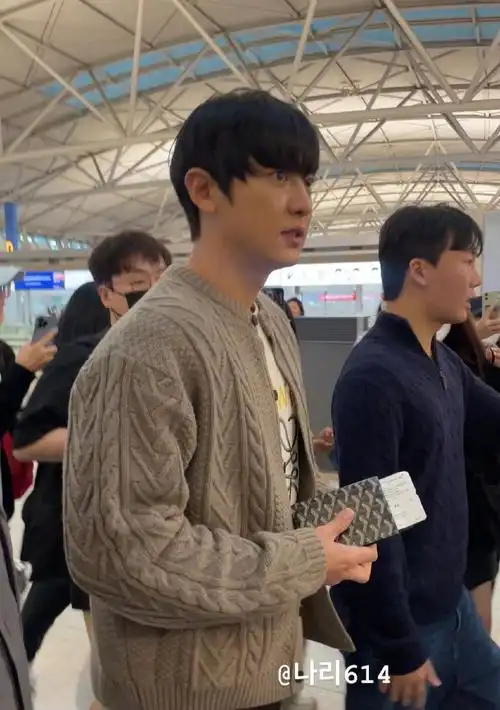 朴灿烈唯一官方门面