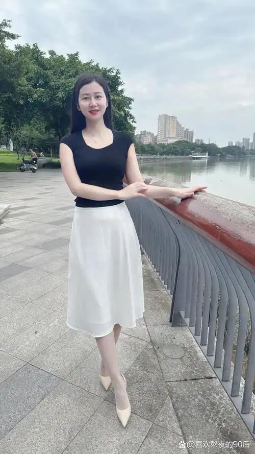 人愿意用最朴素的方式爱你,不是撩你,也不是套路,就是单纯的想对你好