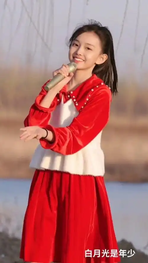 解锁我的3d形象大家快来试试这个特效好美呀宋小睿童话公主来了