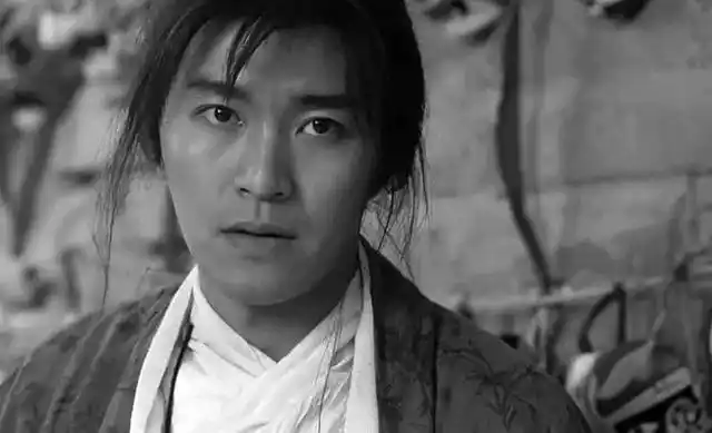 大话西游里,周星驰的悲以及朱茵的美