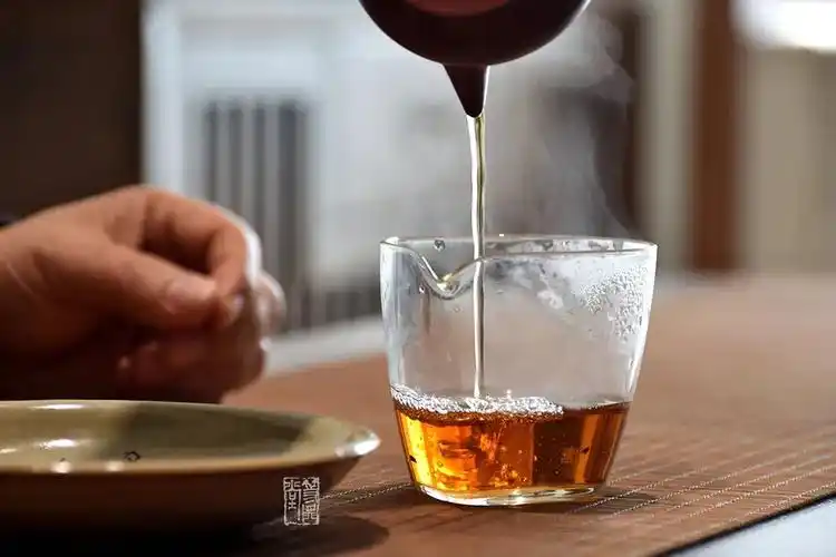 独自品茶,一个人的清欢