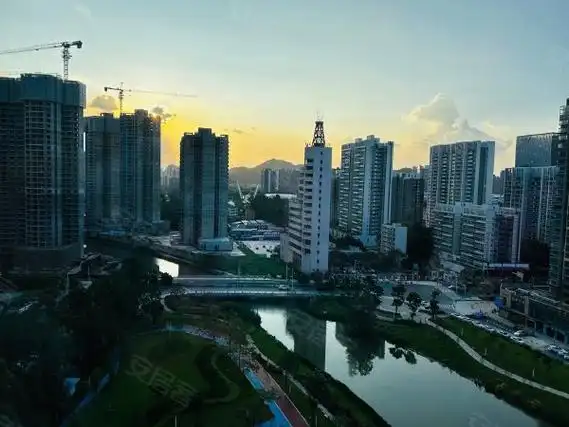 广州南沙金洲星河壹号公馆星河品质公寓 民水明电 58方复式3房整套