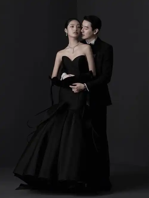 穿黑色婚纱拍结婚照你懂这其中的含义吗71