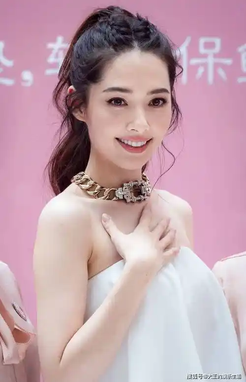 原创湖南这一夜谁是对内娱畸形审美的反击原来是郭碧婷的水桶腰大饼脸