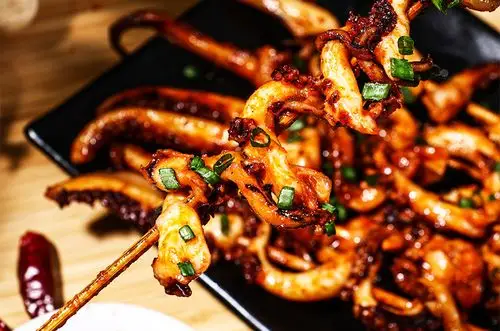 【网红爆款】铁板烧烤夜市食材现货凤舞章鱼串鱿鱼须冷冻水产批发