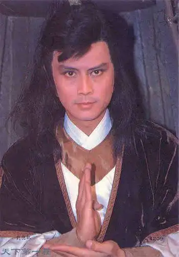 p> b>张无忌, /b> a target="_blank" href="/item/金庸/128951"