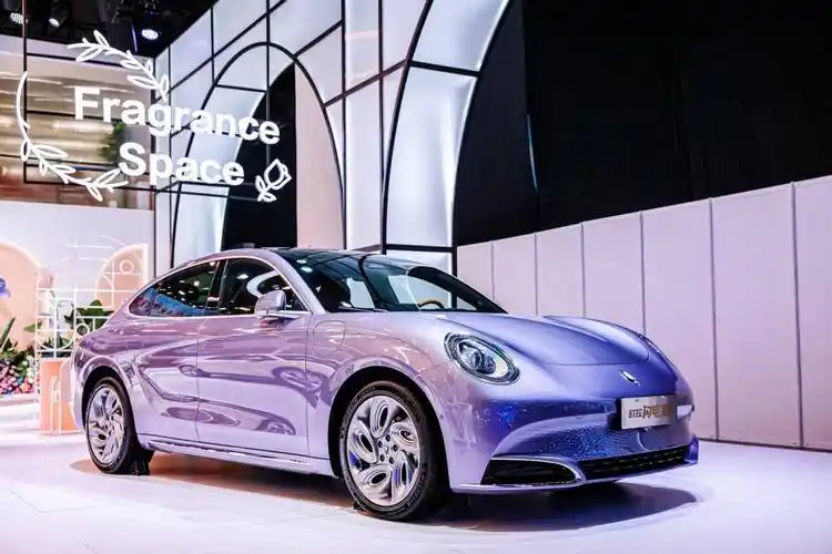 细节动人心,成都车展试驾欧拉闪电猫_搜狐汽车_搜狐网