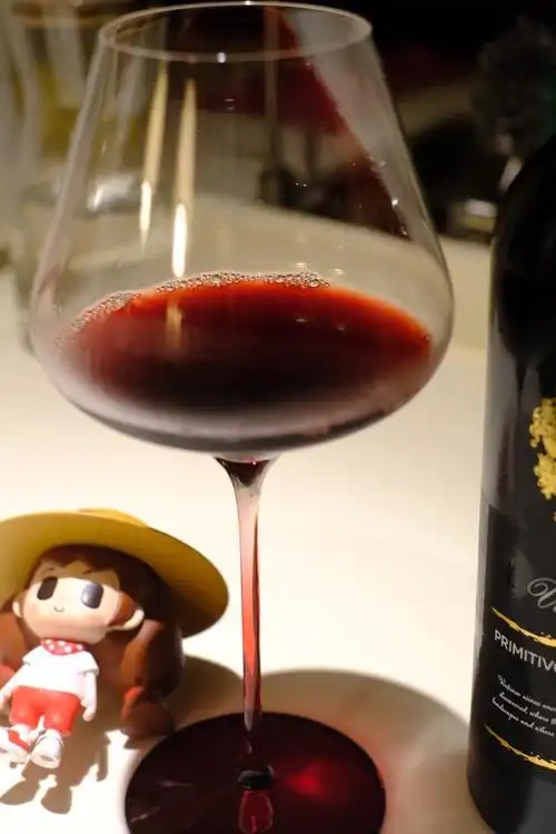 适合过年聚会宴饮的意大利半干红酒