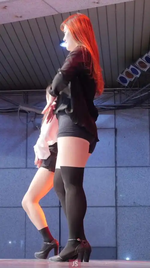 【4k】韩国女团饭拍秀 cover ddd 2