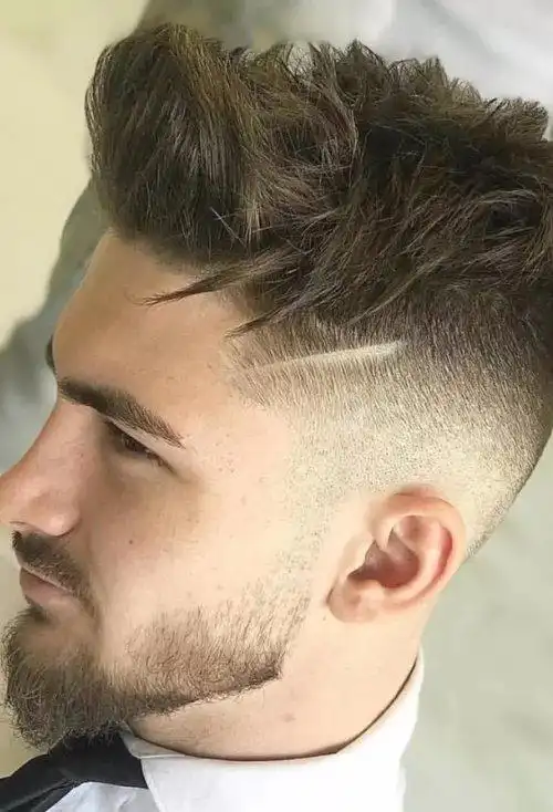 男士剃刀疤的短头发造型超帅气的男生短头发大全