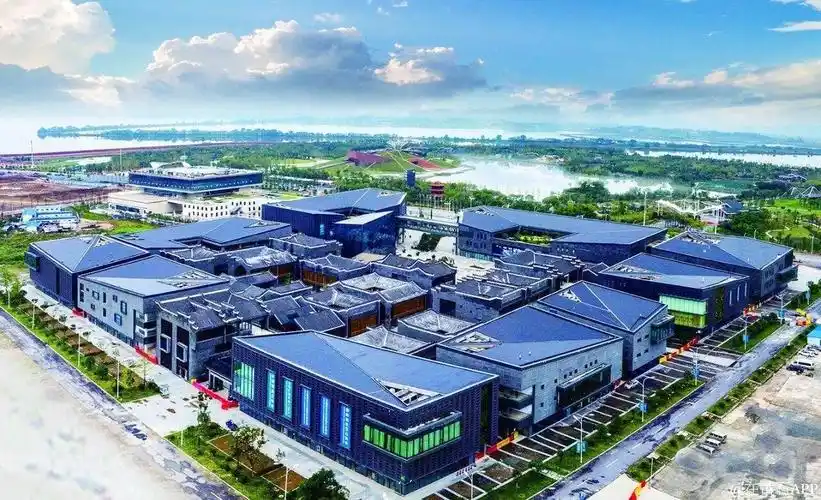 1561公交路线:1,35路公交车:铁山区政府—市民之家,在黄石矿博园站