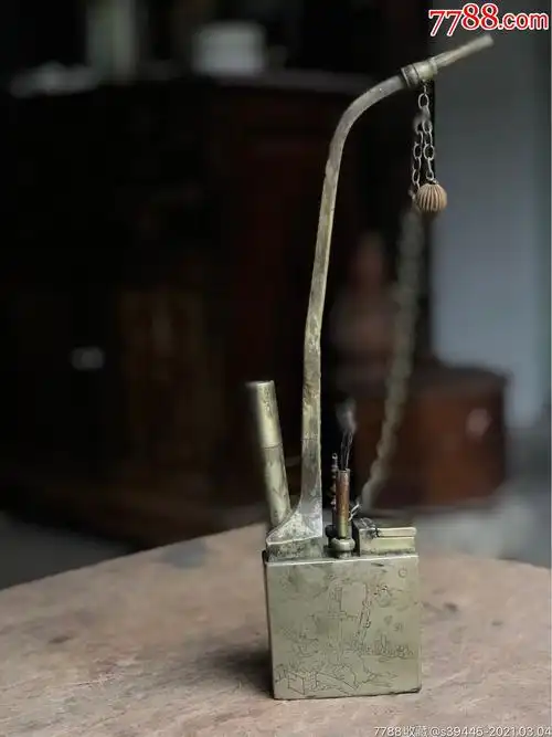 清代方形铜刻人物水烟袋-水烟壶/烟袋-7788收藏