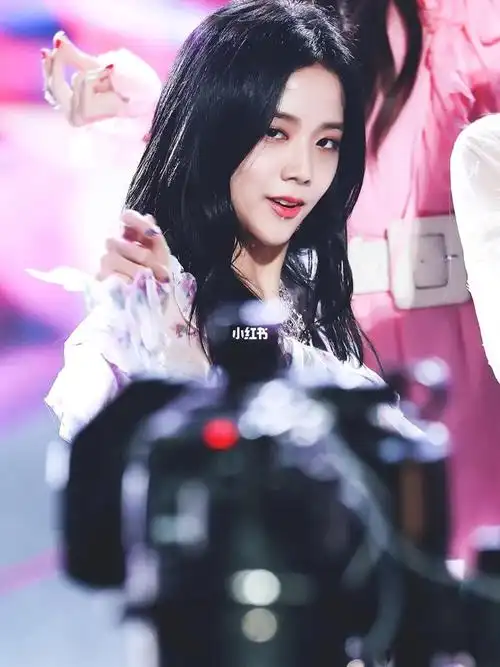 智秀舞台系列图166丨紫衣仙子金智秀_碎花_jisoo_娱乐_明星娱乐资讯