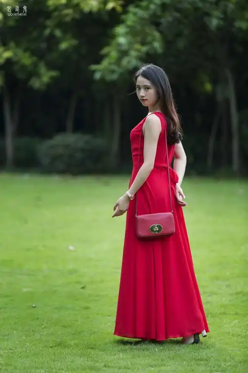【红裙秀摄影图片】人像摄影_太平洋电脑网摄影部落