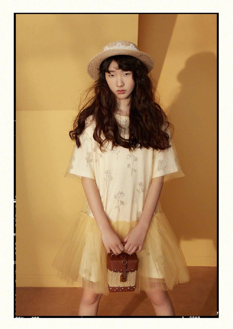 原创小s大女儿许曦文照片曝光一张高级厌世脸有被惊艳到吗