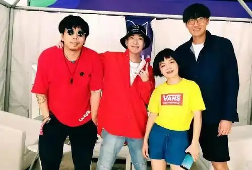 石璐身高150,时尚品味和音乐品味一样硬核,穿搭显高风格十足!