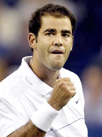 图文桑普拉斯美网焕发第二春单手握拳表情坚定