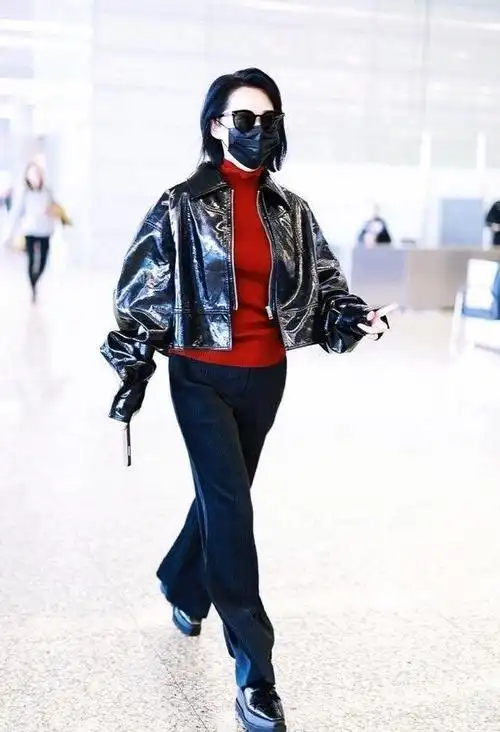 快来学习许晴的穿搭秘诀,展现你的精彩吧!